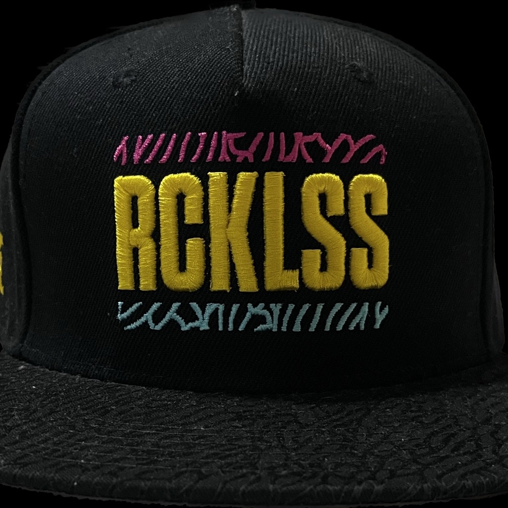 NEW" Y&R Young & Reckless Snap Back Hat